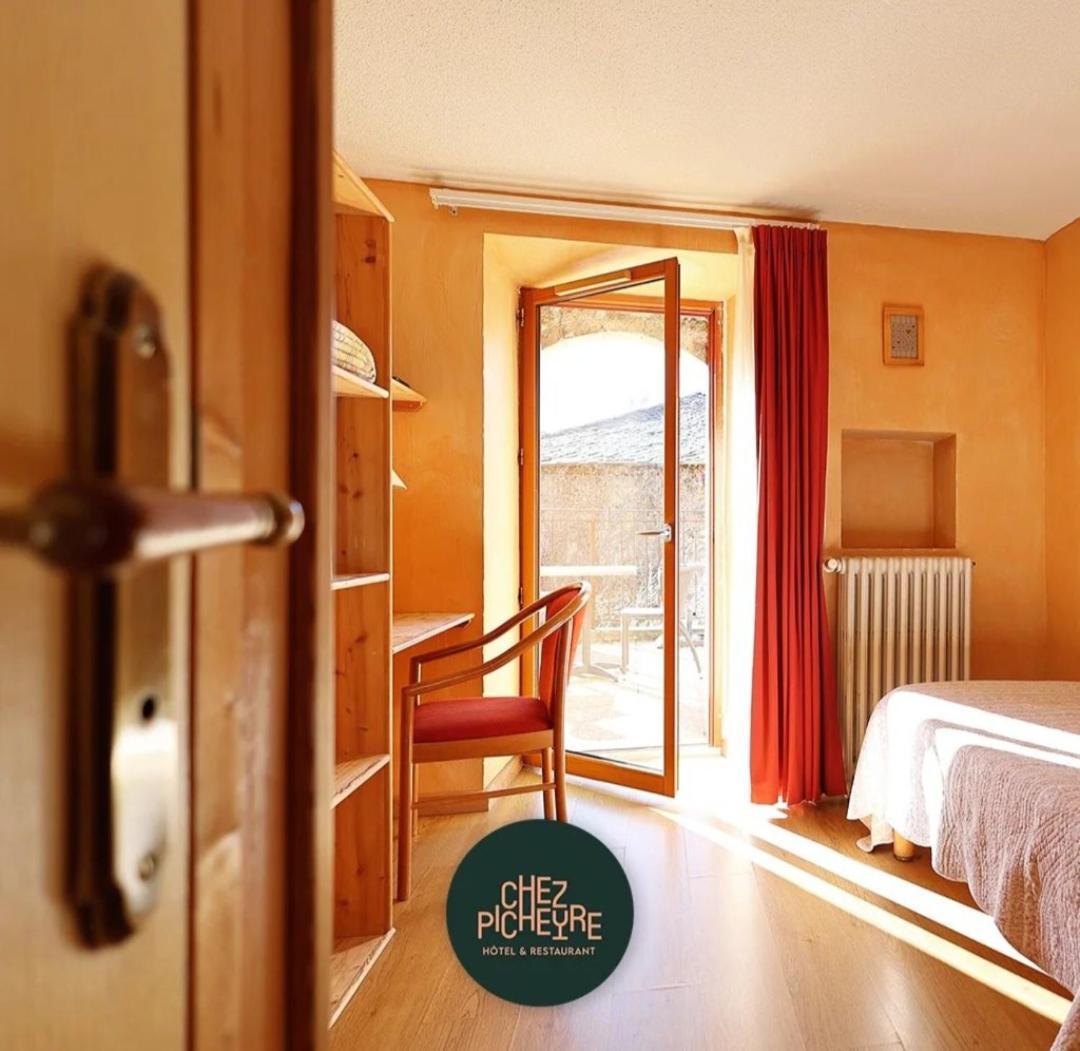 Hotel Picheyre Formiguères Rum bild